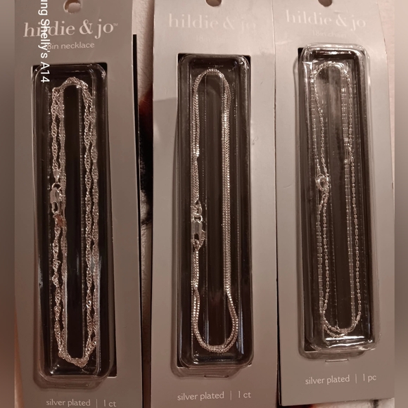 Jewelry - Picture 1 of 9